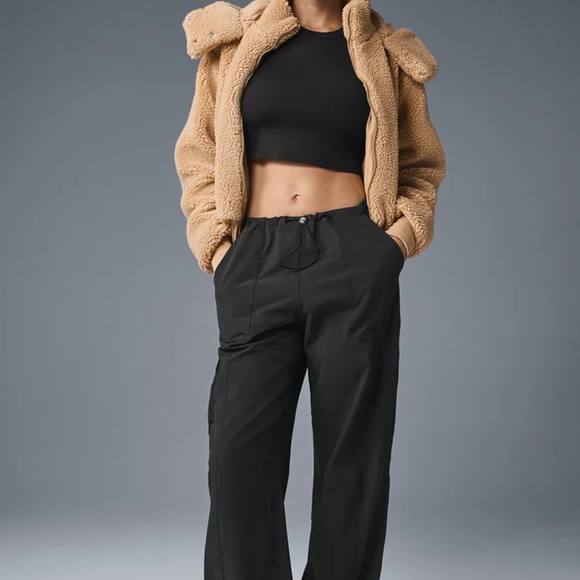 Alo Yoga Sherpa Foxy Hooded Jacket Small - Picture 4 of 8